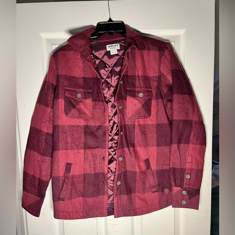 Women’s Ariat Flannel Jacket Size Small